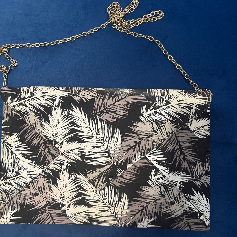 Gnu clutch/cross back